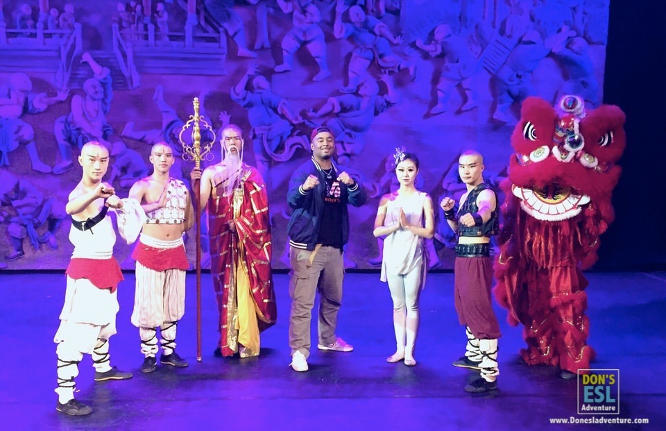 Legend of Kung Fu show at the Red Theatre in Beijing, China. | Don's ESL Adventure