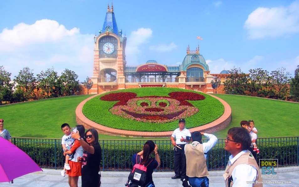 Disneyland, Shanghai | Don's ESL Adventure!