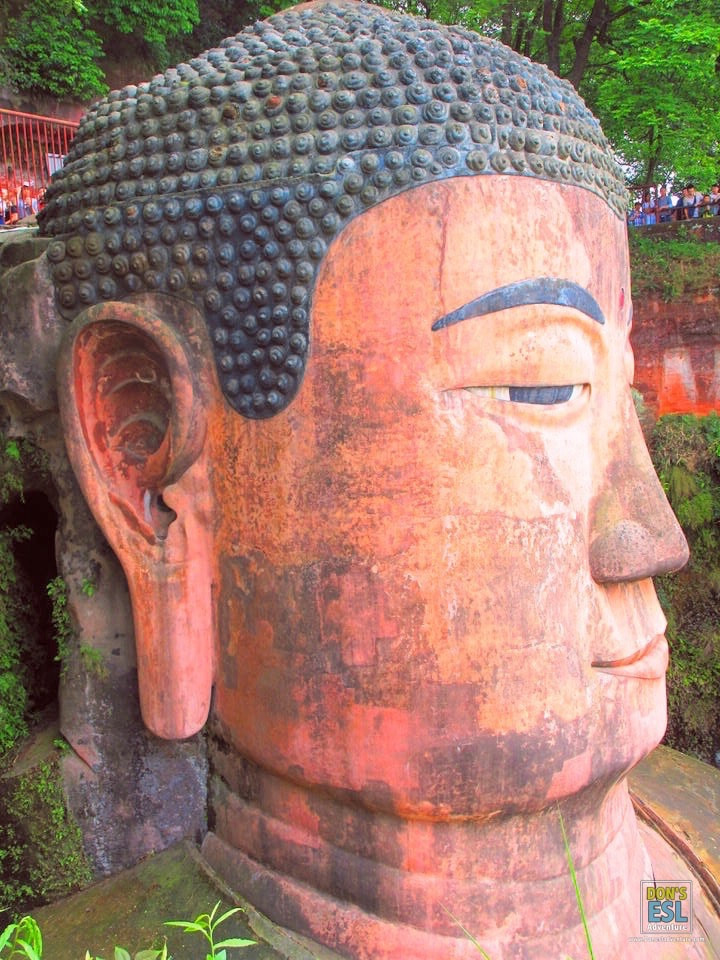 China’s Leshan Giant Buddha Statue | Don's ESL Adventure!