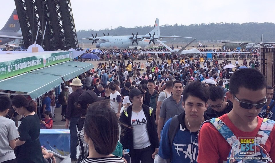 Crowds at the 2018 Zhuhai Air Show, China | Don's ESL Adventure!