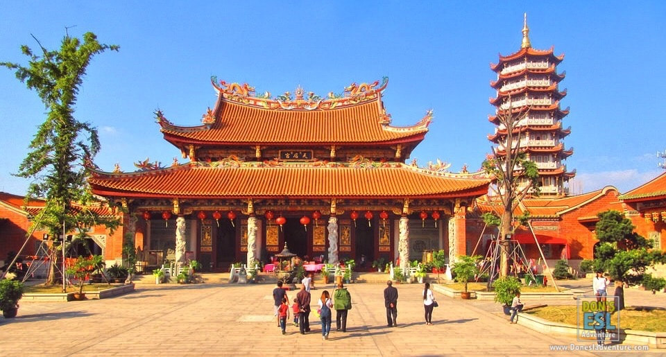 Temples in China | Don's ESL Adventure!